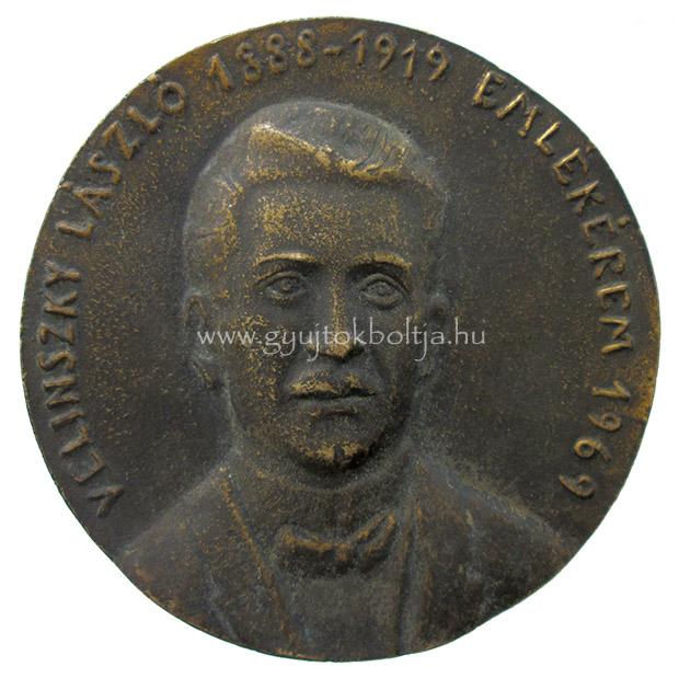 Velinszky L�szl� eml�k�rem 1969